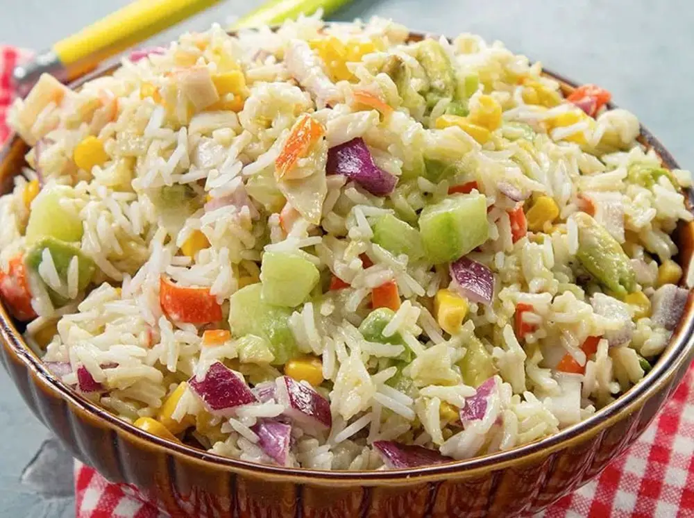 Ensalada de arroz con rodajas de aguacate (16304) | Povkusu.com