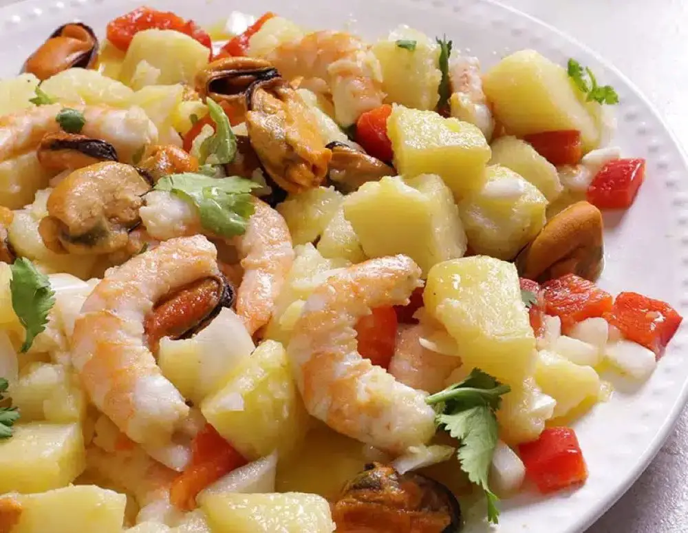 Deliciosas patatas con mejillones y camarones (16192) | Povkusu.com